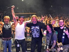 dirty deeds, priest united Bandfoto